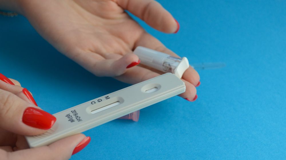 Kaufland začal prodávat antigenní testy, plánují to i další obchody